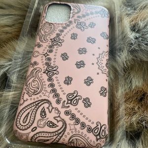 iPhone 11 case pink bandanna pattern‼️
